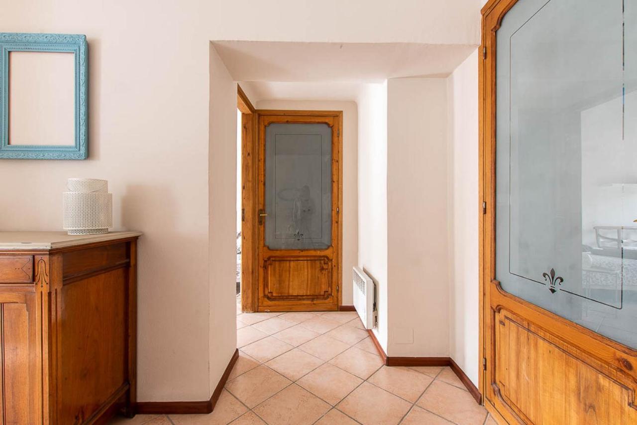 Superbe Appartement Dans Le Coeur De La Ville Antibes Buitenkant foto