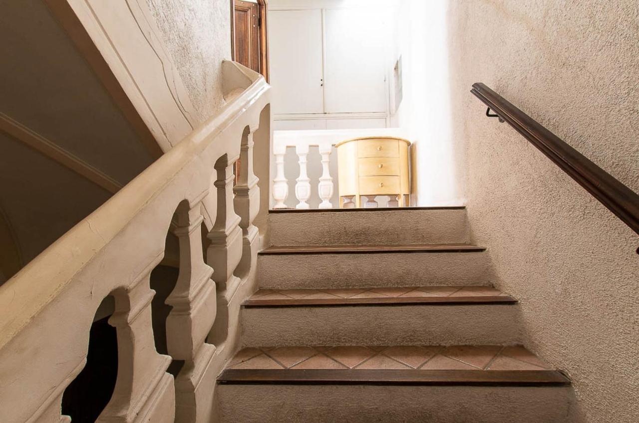 Superbe Appartement Dans Le Coeur De La Ville Antibes Buitenkant foto
