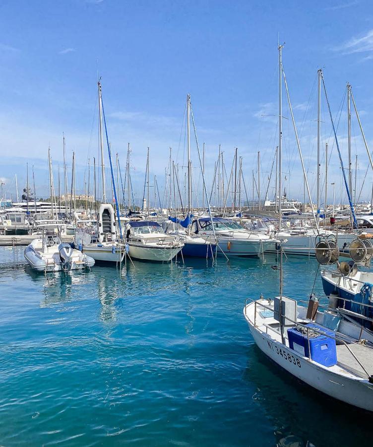 Superbe Appartement Dans Le Coeur De La Ville Antibes Buitenkant foto